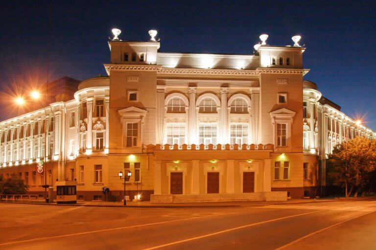 Tyumen stroitelniy ins